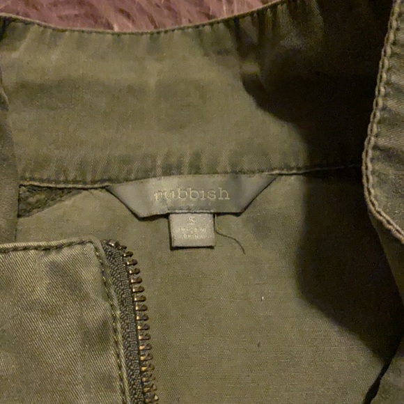 Jacket - Picture 5 of 6